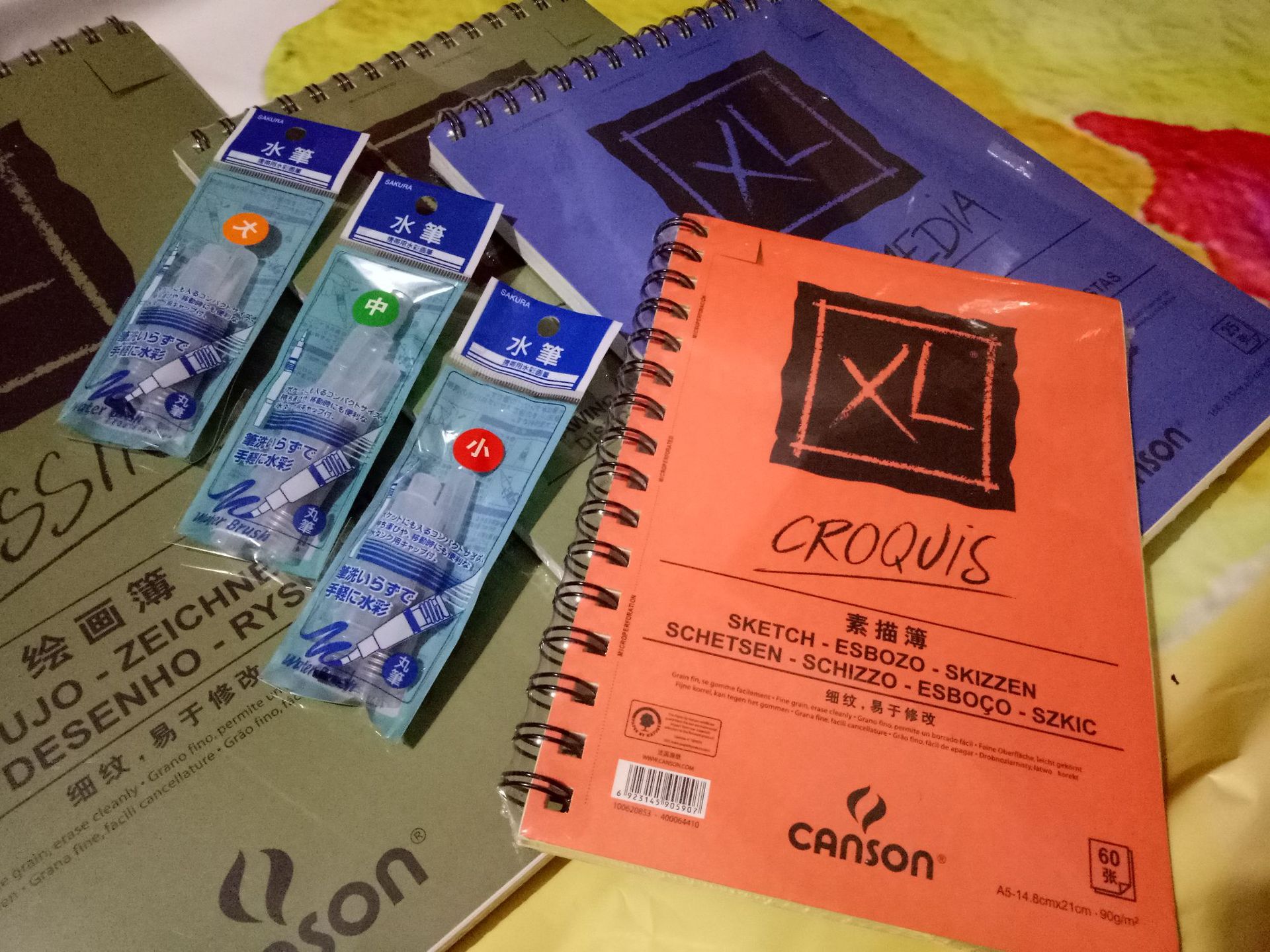 法国canson康颂xl细纹素描本 8k16k素描纸彩铅本速写本绘画薄160g