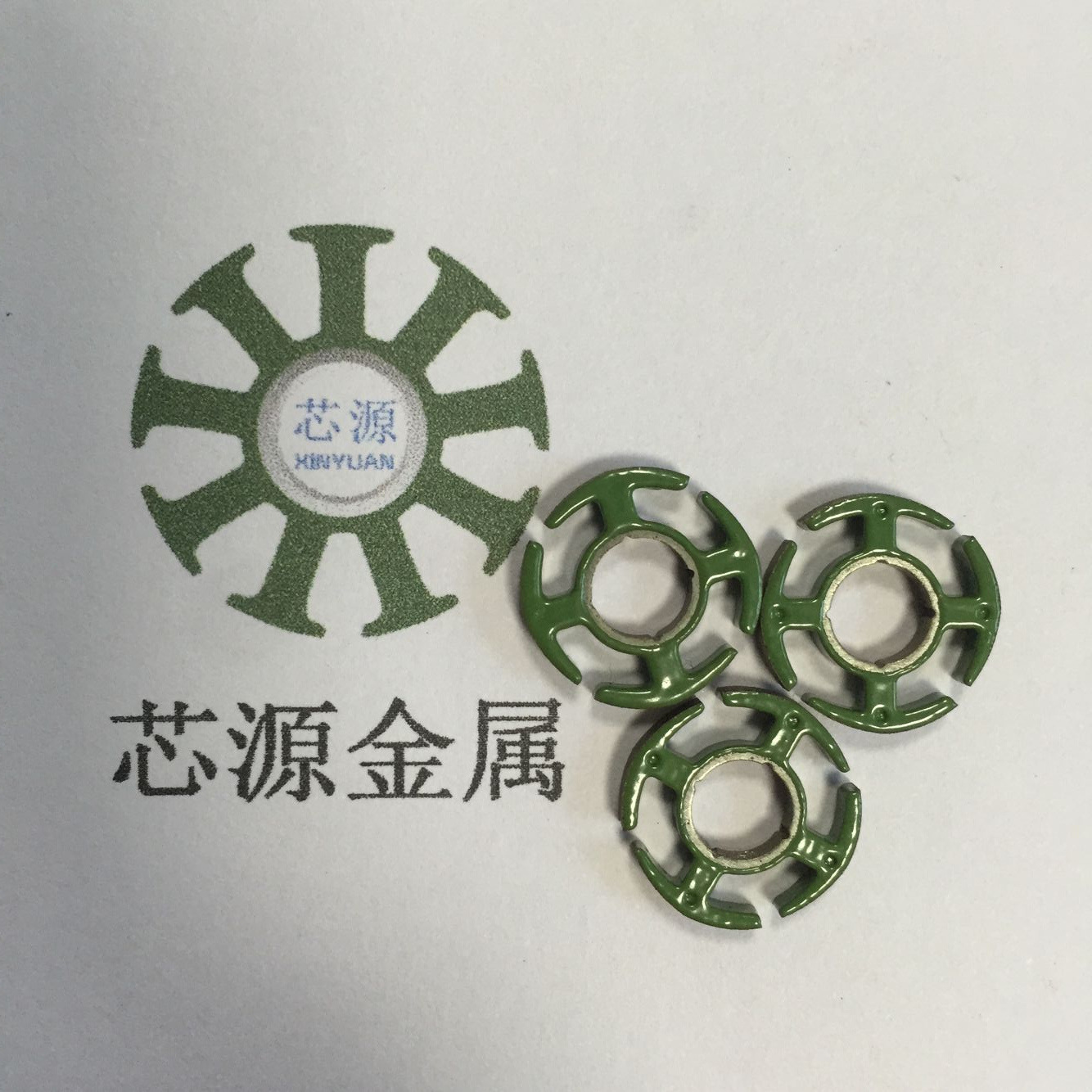 电脑散热风扇4级涂敷矽钢片 多级大矽钢片冲压 散片自动粘胶技术