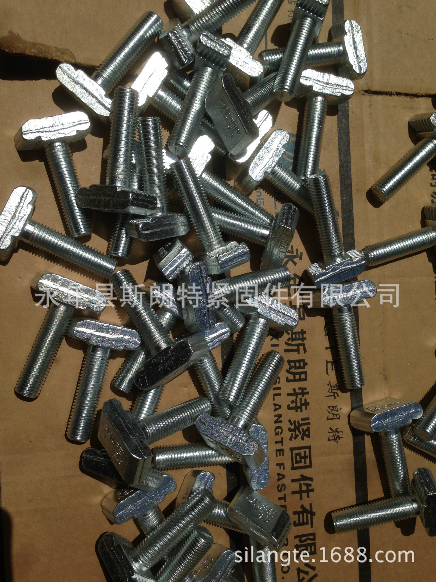 厂家特供 幕墙丝 玻璃幕墙丝 哈芬槽螺栓t型栓t型栓