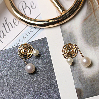 14k包金音符耳夹明星同款 纯手工首饰无耳洞蚊香盘式无痛感耳夹