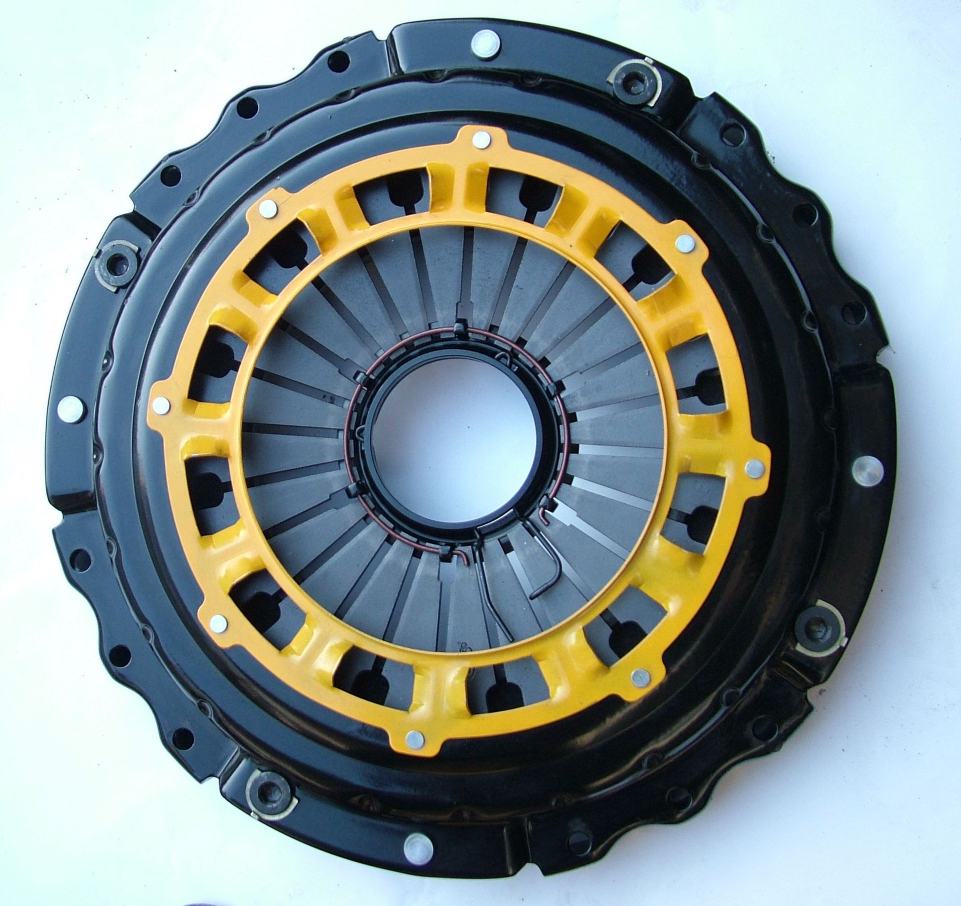 北奔拉式离合器 生产厂家 专业生产 离合器压盘总成 经久耐用