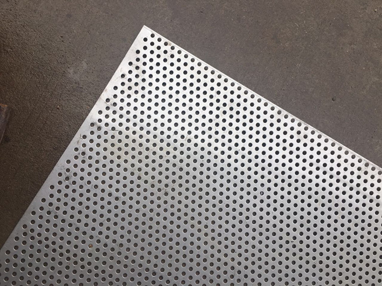 厂家直销 过滤用不锈钢冲孔网 304不锈钢圆孔网板 方孔装饰网板