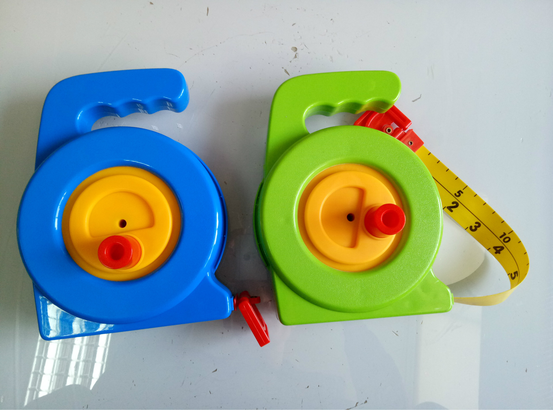 厂家直供幼儿园科学易智玩具手提大软卷尺数学测量工具量具