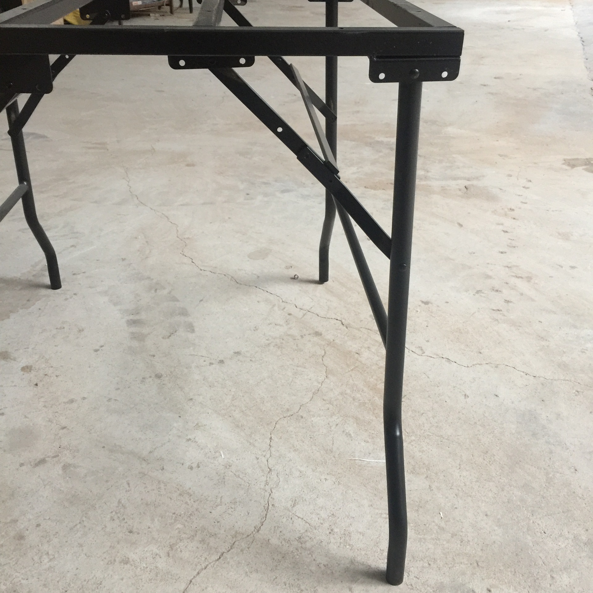 定制圆管折叠塑料桌桌架 宴会圆餐桌 会议长方桌 ibm台