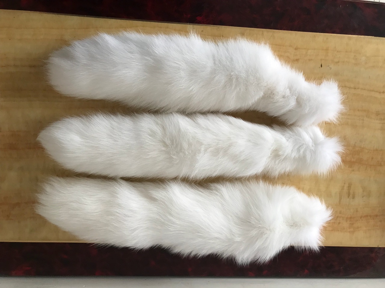 50厘米长白狐雪狐精选皮草狐狸尾巴肛塞尾巴真毛可定做