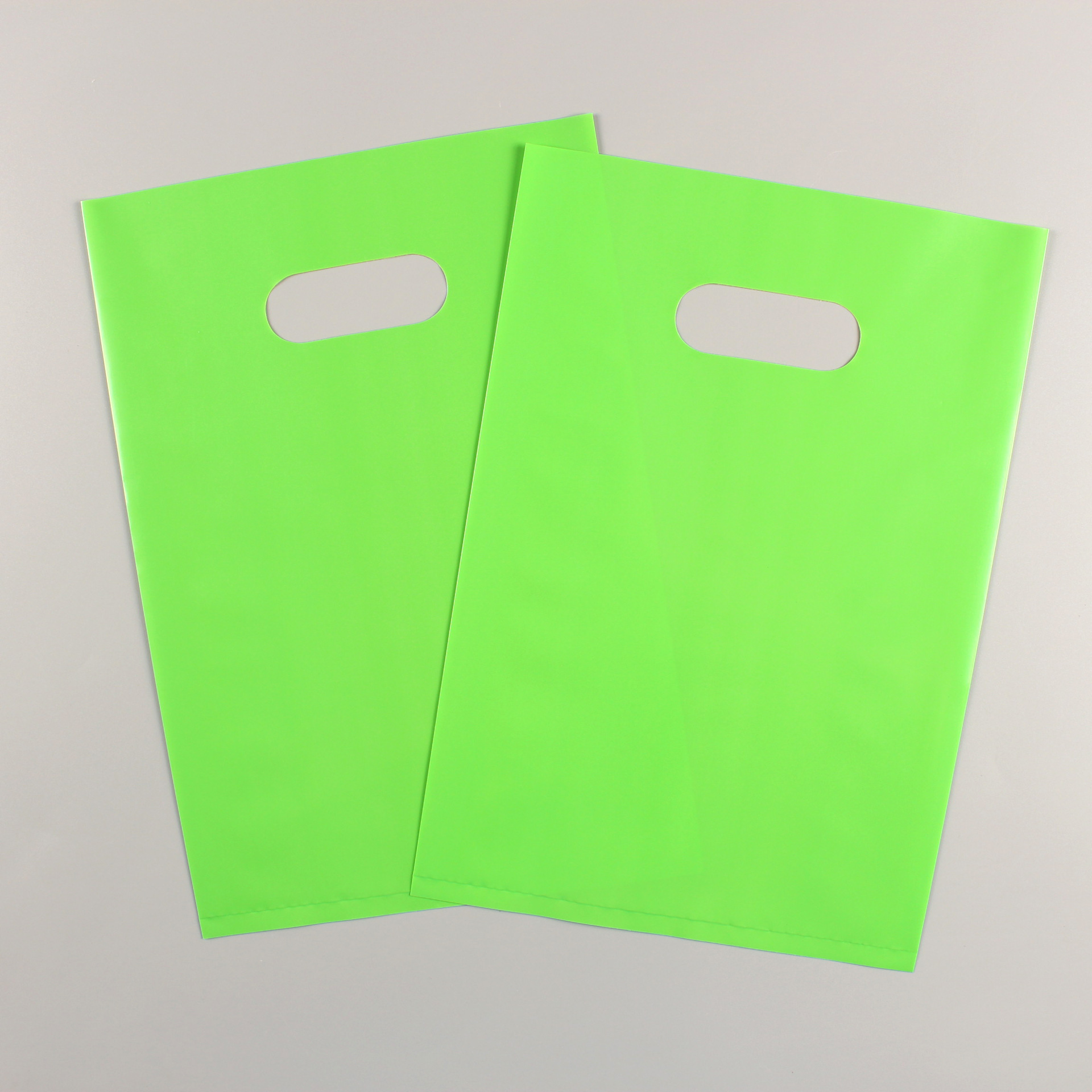 满包邮多彩精美塑料手提袋服装饰品美妆日化包装袋pe购物袋-阿里巴巴