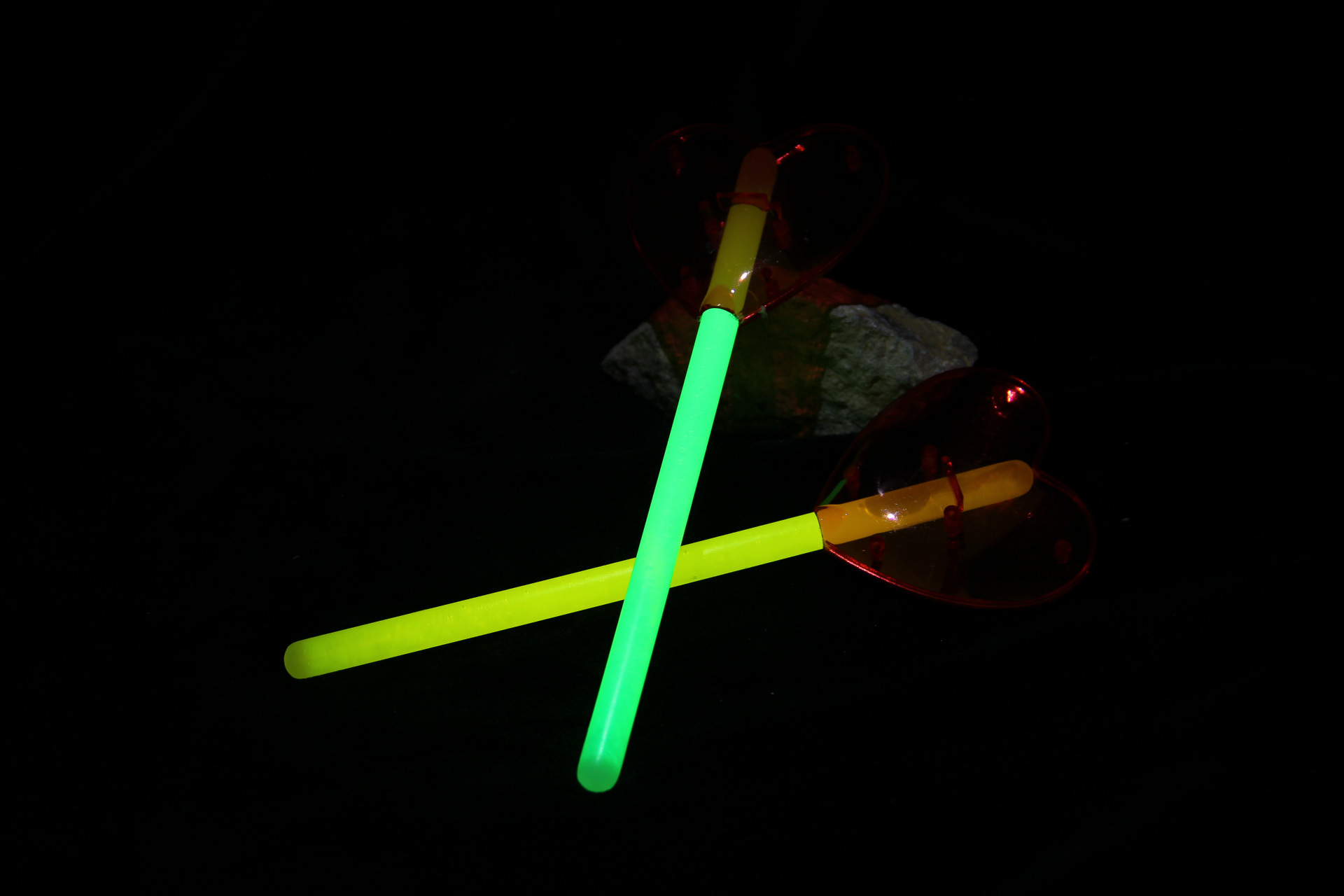 厂家直销 荧光棒爱心造型夜光棒 儿童玩具 助威道具夜光道具