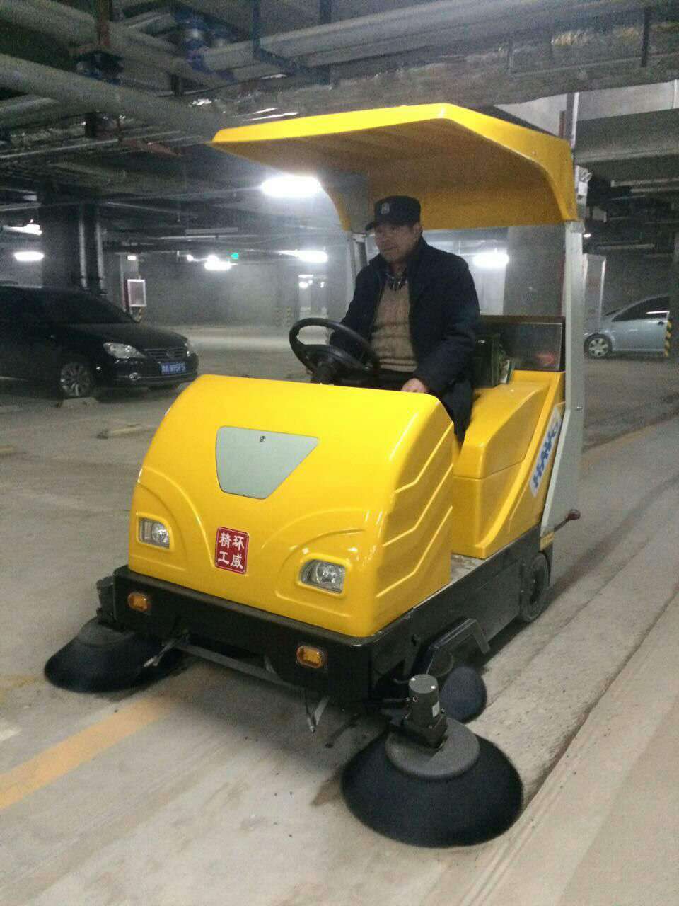 电动扫地车阿里巴巴_超市电动扫地车_电动扫地车阿里巴巴