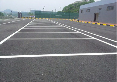 露天停车场车位划线 停车产车位划线 小区车位划线 户外车位划线