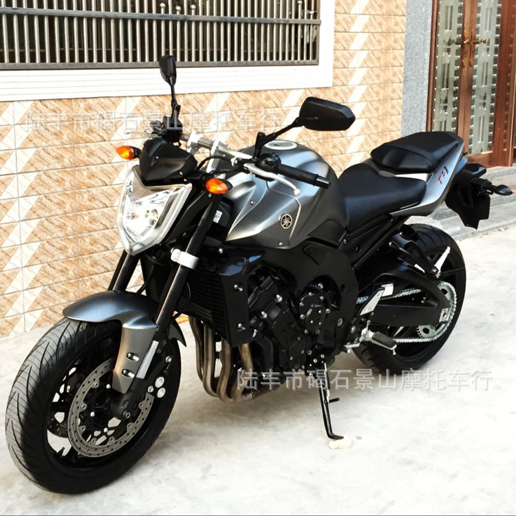14年雅马哈fz1n 1000c四缸电喷大排量街车