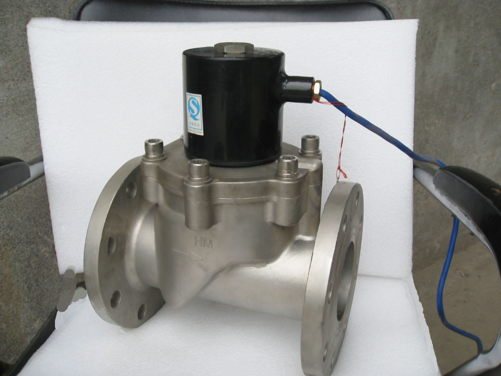 生产厂家供应优质高压电磁阀,大压力电磁阀.