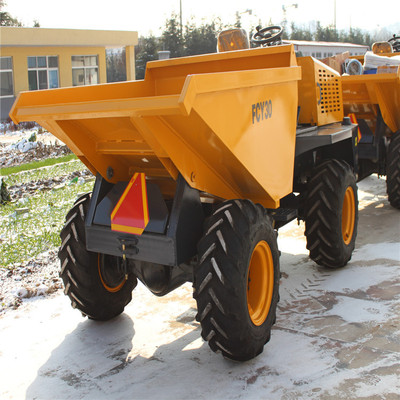 5吨翻斗车 翻斗车厂家 潍坊一山重工机械有限公司