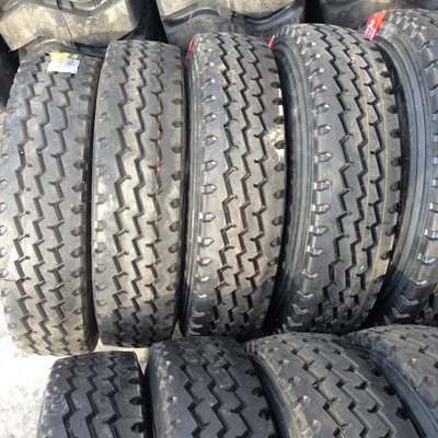 825r16子午线钢丝胎 工程载重机械货车轮胎大量批发