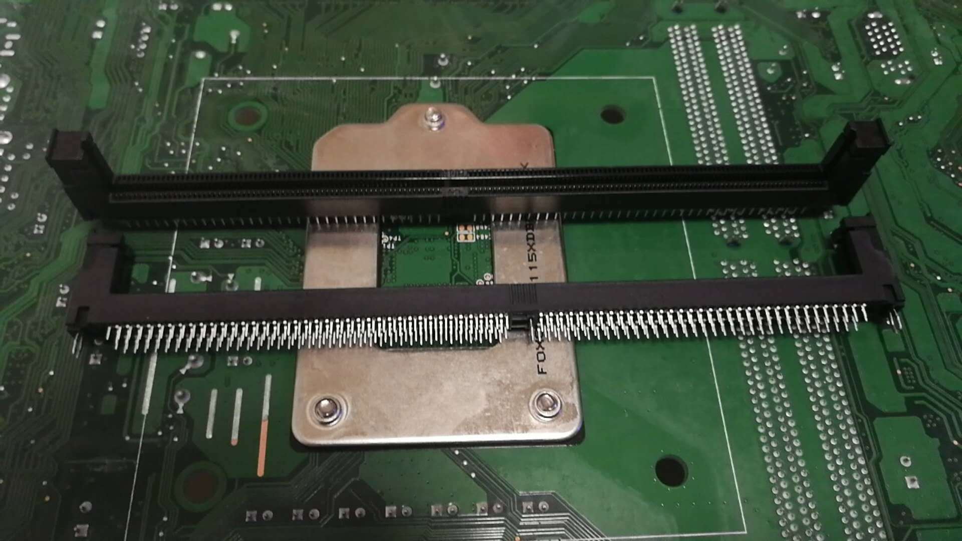 lotesddr4288pin4排dip型主板工控内存插槽现货供应大小耳