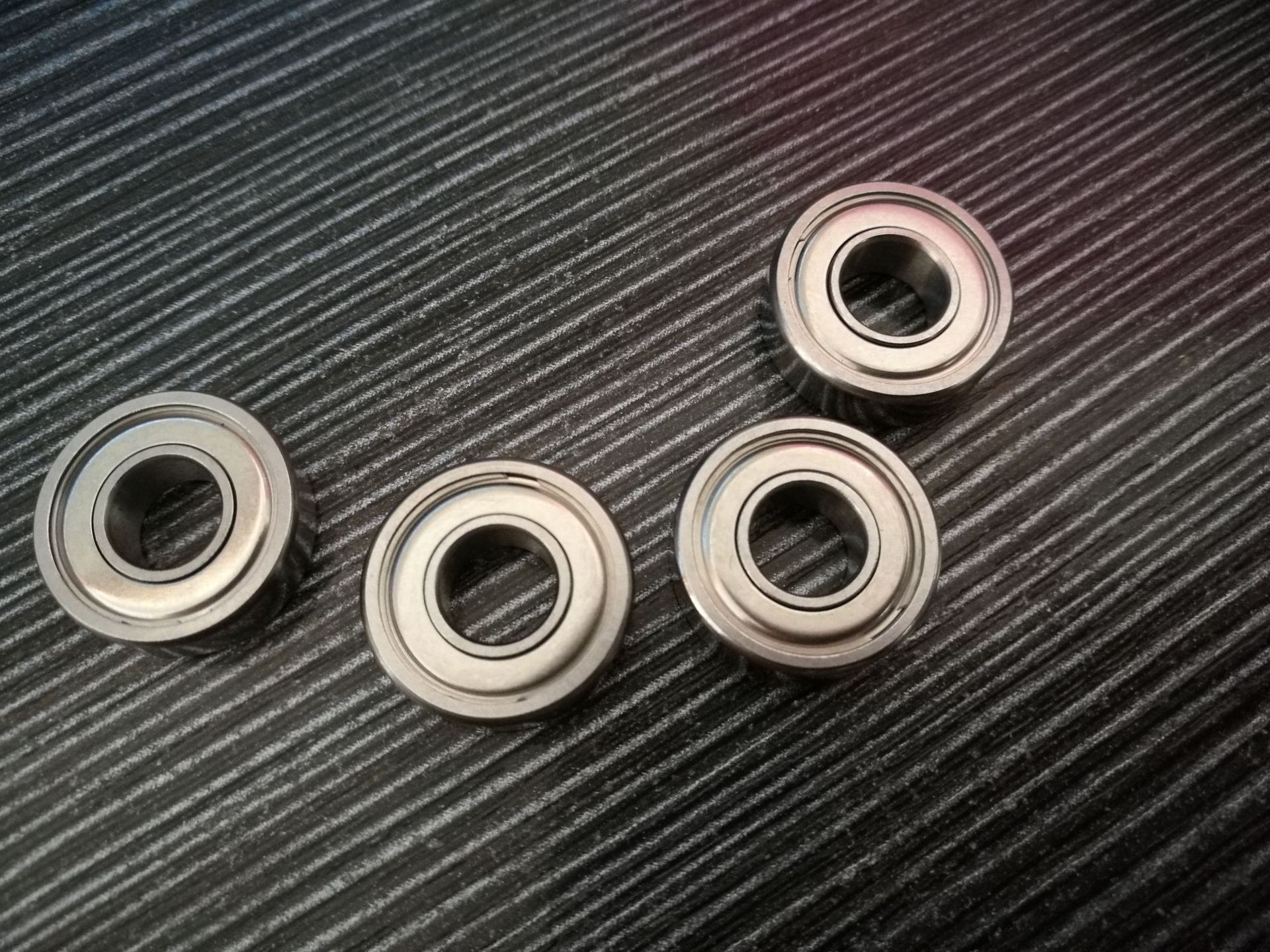 深沟球轴承 698zz 698 z3v3 p5