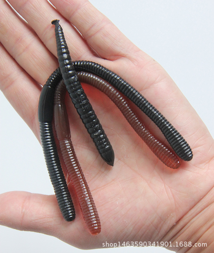 批发仿真蚯蚓动物模型整蛊整人玩具软胶地龙曲鳝黑菜青虫道具蛆虫