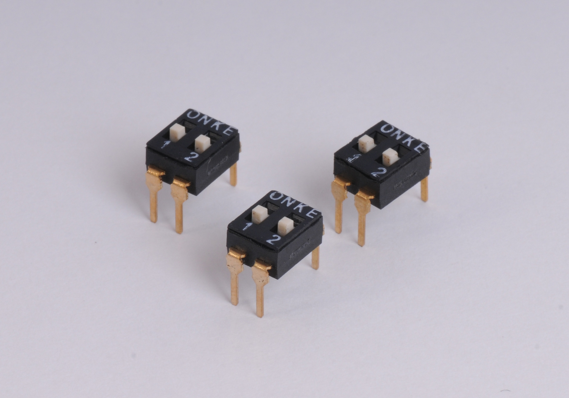 54拨码开关 2位旋转拨码开关 高推直插 拨码开关工厂