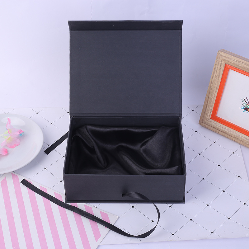 Foreign Trade Flip Box Exquisite Bow Gift Box Black Tiandigai Gift Box Printing