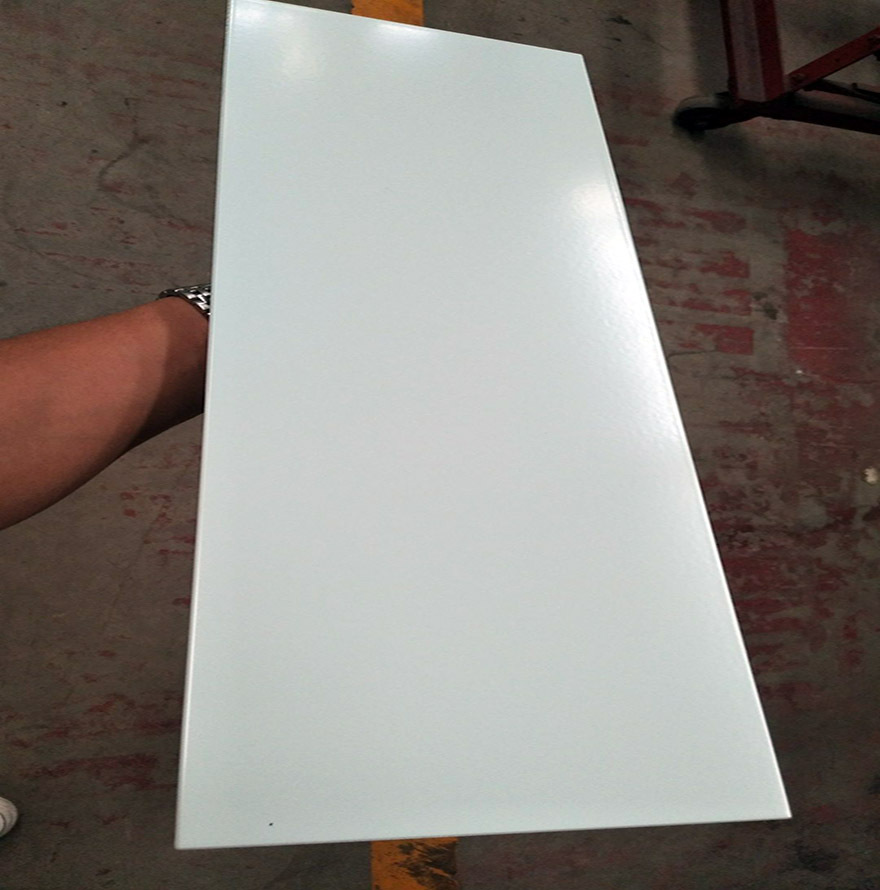 工厂直销烤漆工艺玻璃10mm钢化白色彩色黑色尺寸可选支持定做