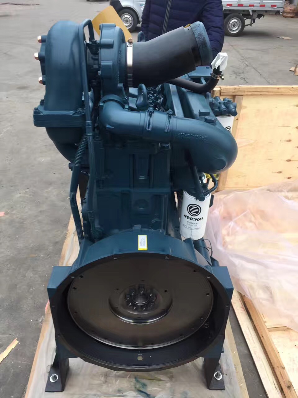 潍柴wd615.46柴油机360马力直销