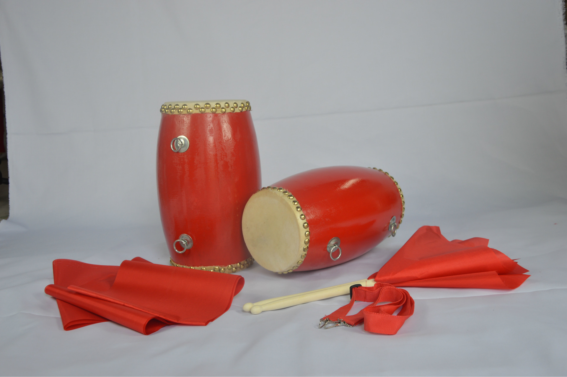 十年老店 专营14厘米 15厘米成人牛皮腰鼓12厘米儿童腰鼓送鼓棒