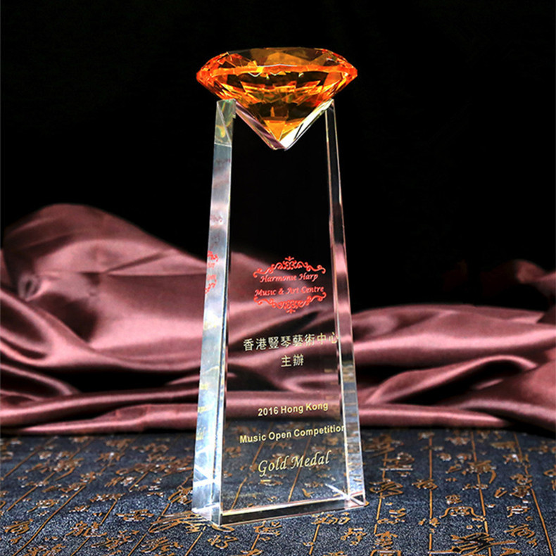 厂家直销批发定制高档水晶玻璃奖杯 水晶玻璃钻石奖杯 年终庆典类