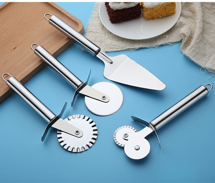 不锈钢披萨刀 单轮双轮滚刀烘焙工具 饼刀披萨蛋糕铲 酒店餐厅专
