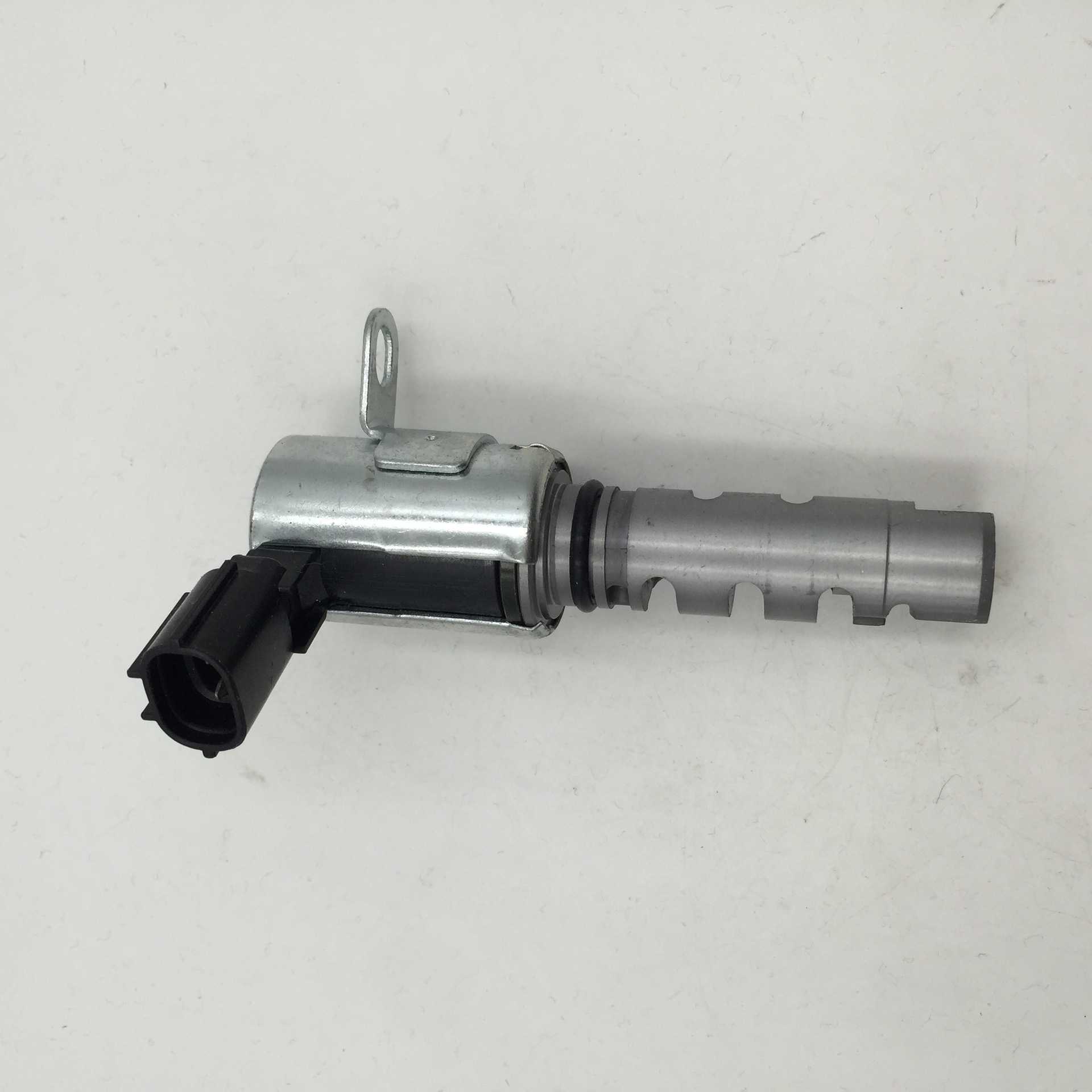 丰田凯美瑞雷克萨斯vvt阀 机油控制阀15330-20010 15330-0a010