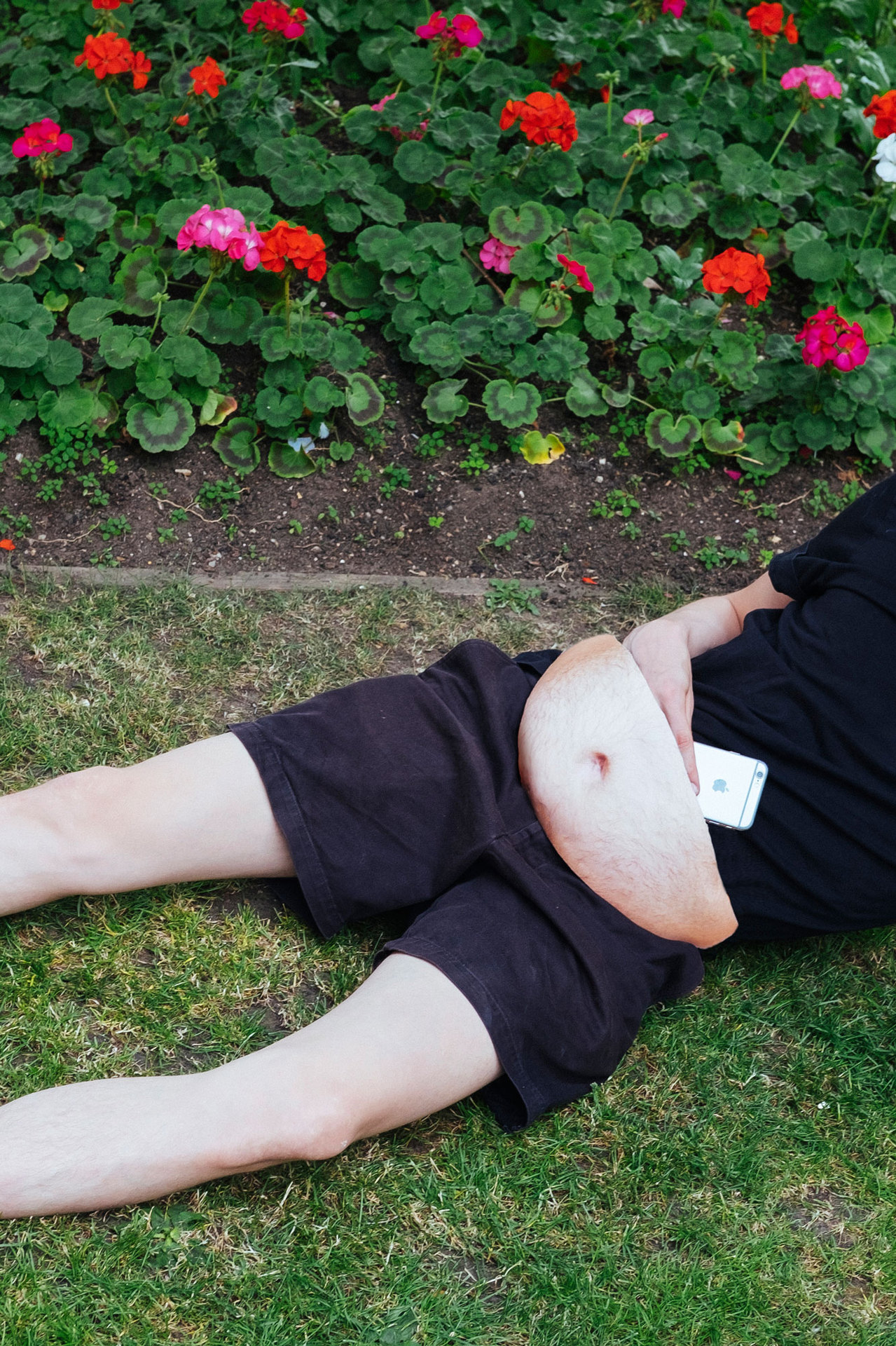 假肚子肚皮啤酒肚零钱包肚腩腰包防骚扰大肚子啤酒肚腩人造皮pu