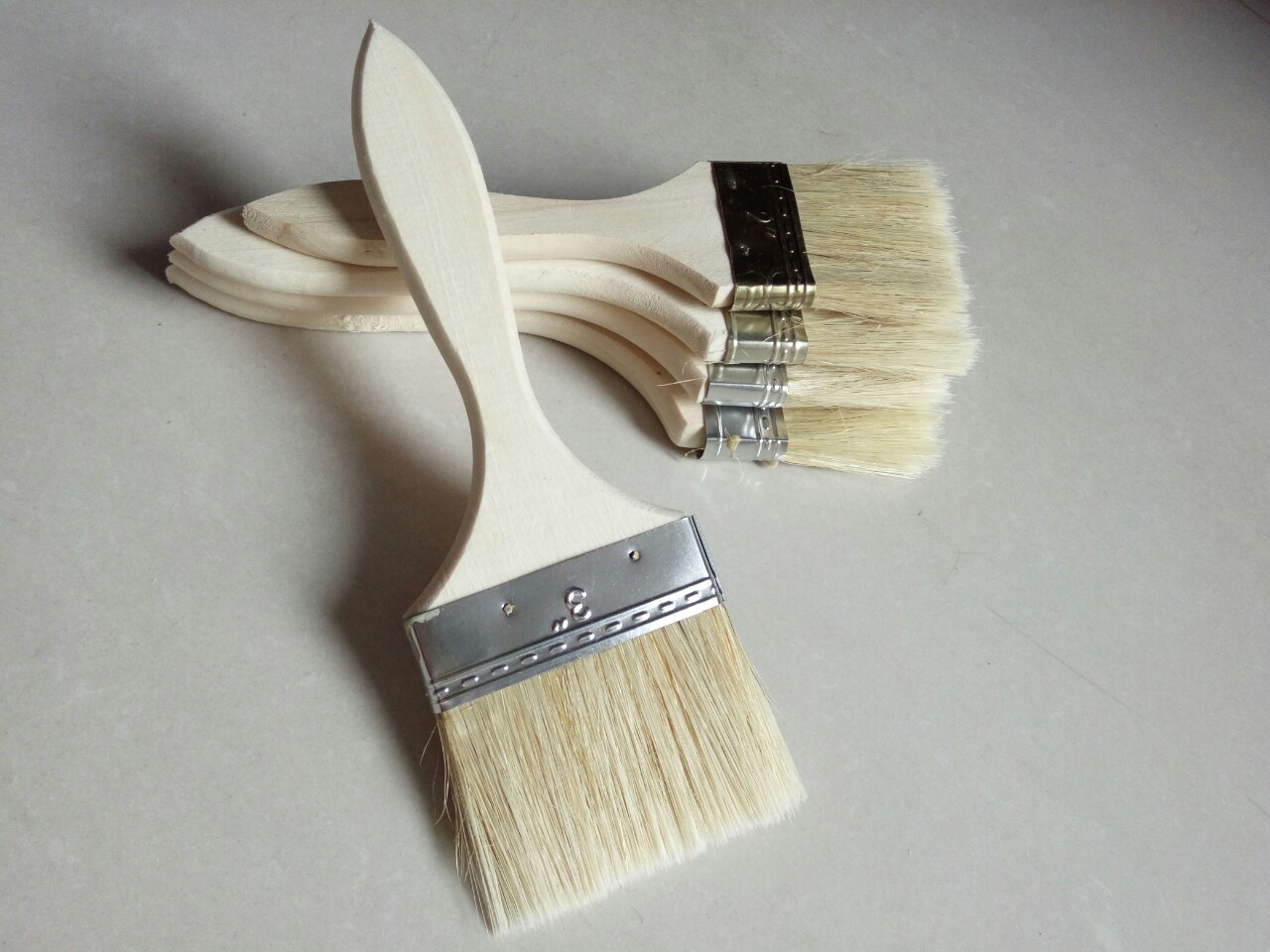 批发毛刷薄柄白把油漆刷猪鬃刷油扫毛扫建材涂装烧烤刷涂装毛刷