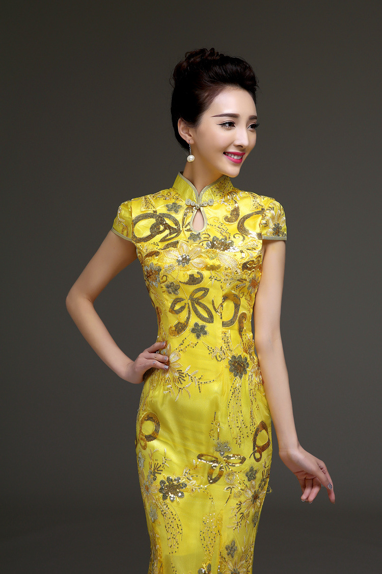 黄色鱼尾亮片演出服装主持人女连衣裙晚礼服长款修身刺绣旗袍复古