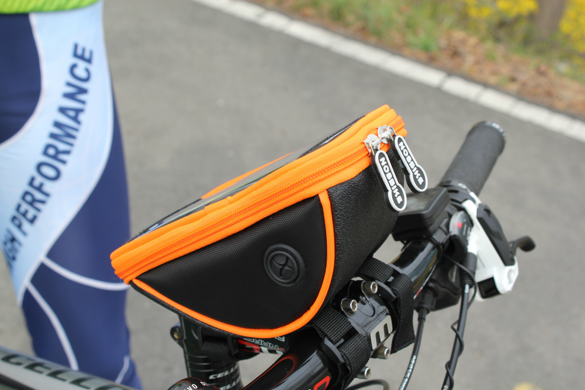 新款山地车上管包自行车前梁马鞍包鞍座包自行车包骑行单车手机袋