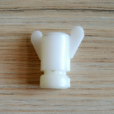 现货供应大号螺丝 白色塑料食槽挡板螺丝 纯原料养殖水线螺丝