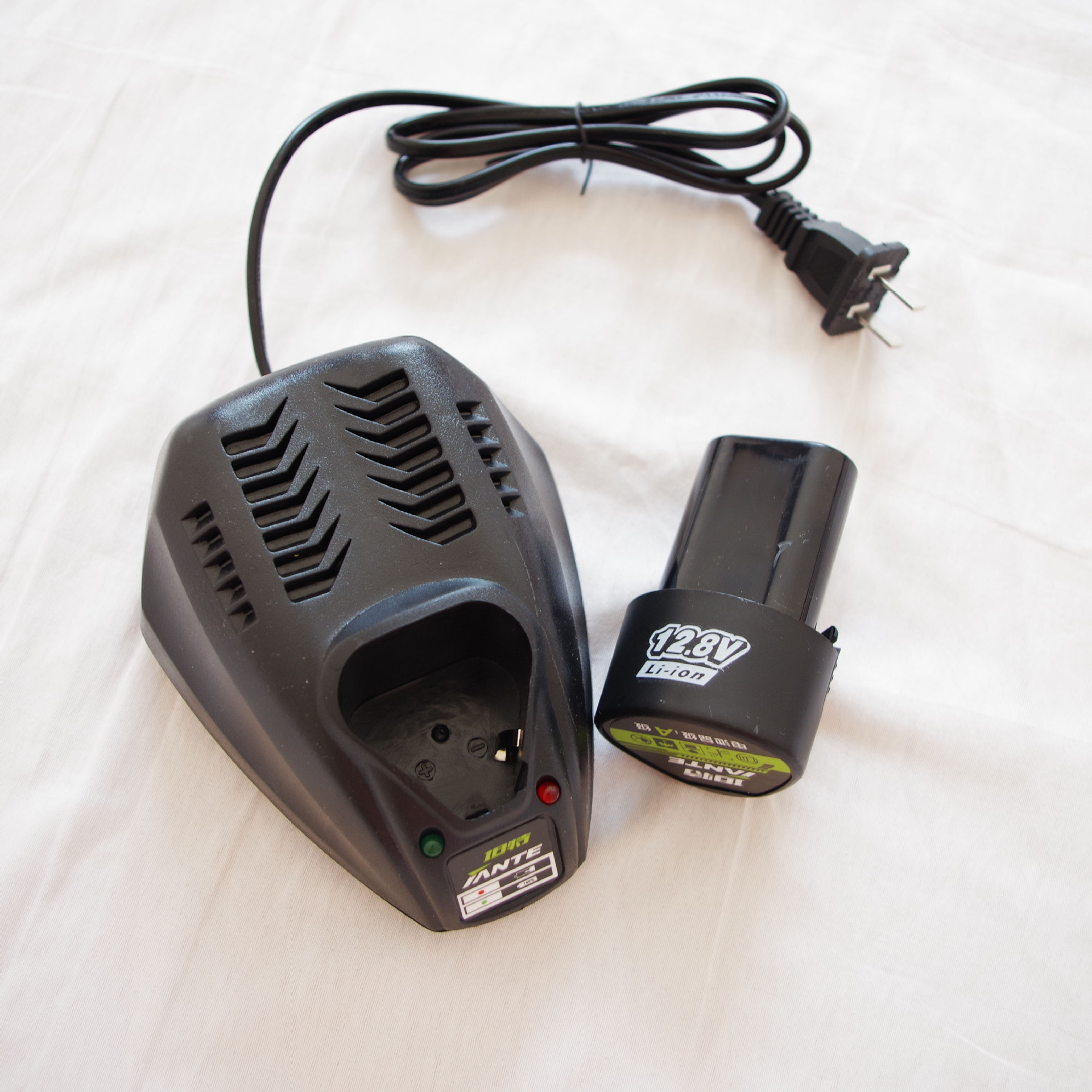 牧田款12v锂电充电钻专用锂电池 锂电手电钻电池 起子螺丝刀电池