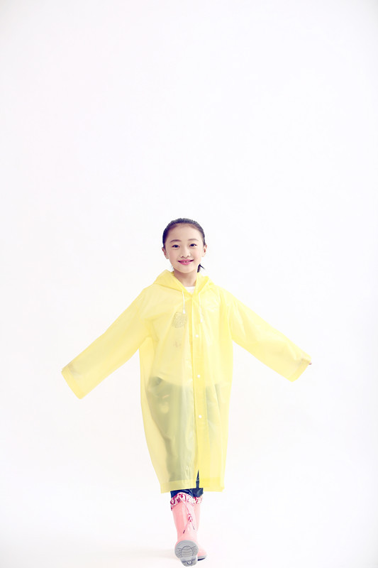厂家直销儿童雨衣男女童宝宝雨衣环保学生时尚连体雨披无异味