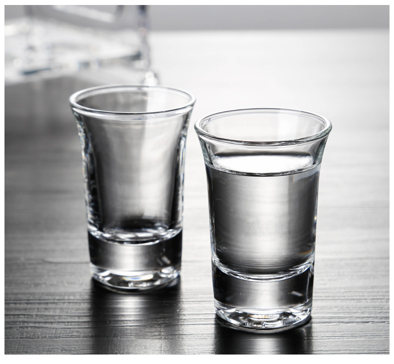 厂家批发朗旭透明玻璃小酒杯 烈酒一口杯40ml加厚水晶白酒具