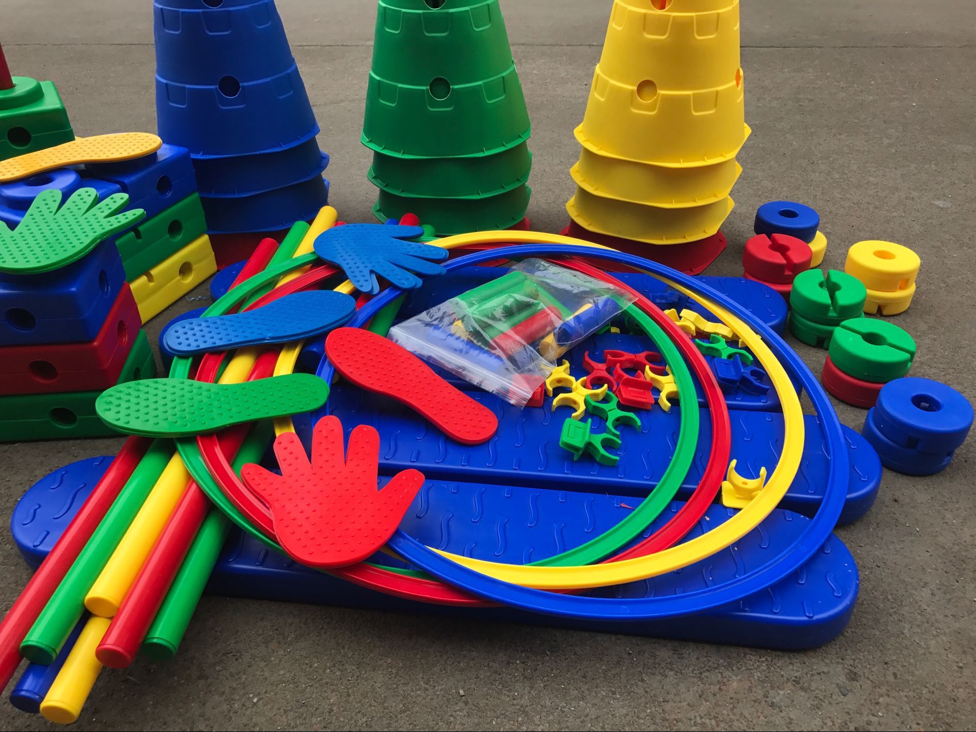 感统训练器材万象组合套装120件新太阳组合幼儿区角教具万向体育