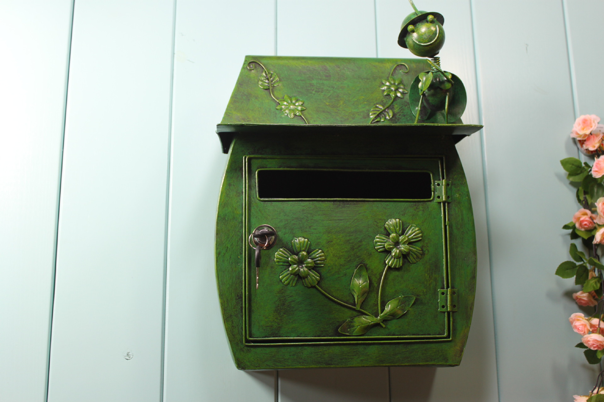 铁艺邮箱金属壁挂信报箱复古手工创意信箱家居园艺装饰工艺品厂家