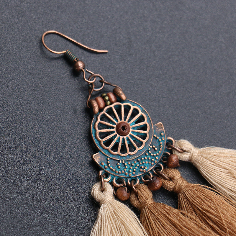 跨境热卖饰品厂家直销 时尚复古流苏耳坠木珠配饰欧美镂空双色耳