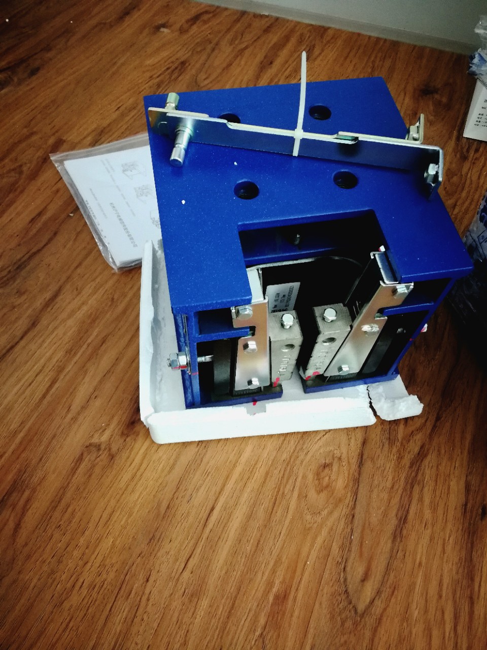 huning杭州泸宁快意电梯配件安全钳