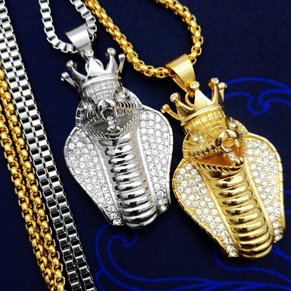 欧美外贸钛钢项链 嘻哈hiphop不锈钢镀金镶钻埃及皇冠眼镜蛇吊坠