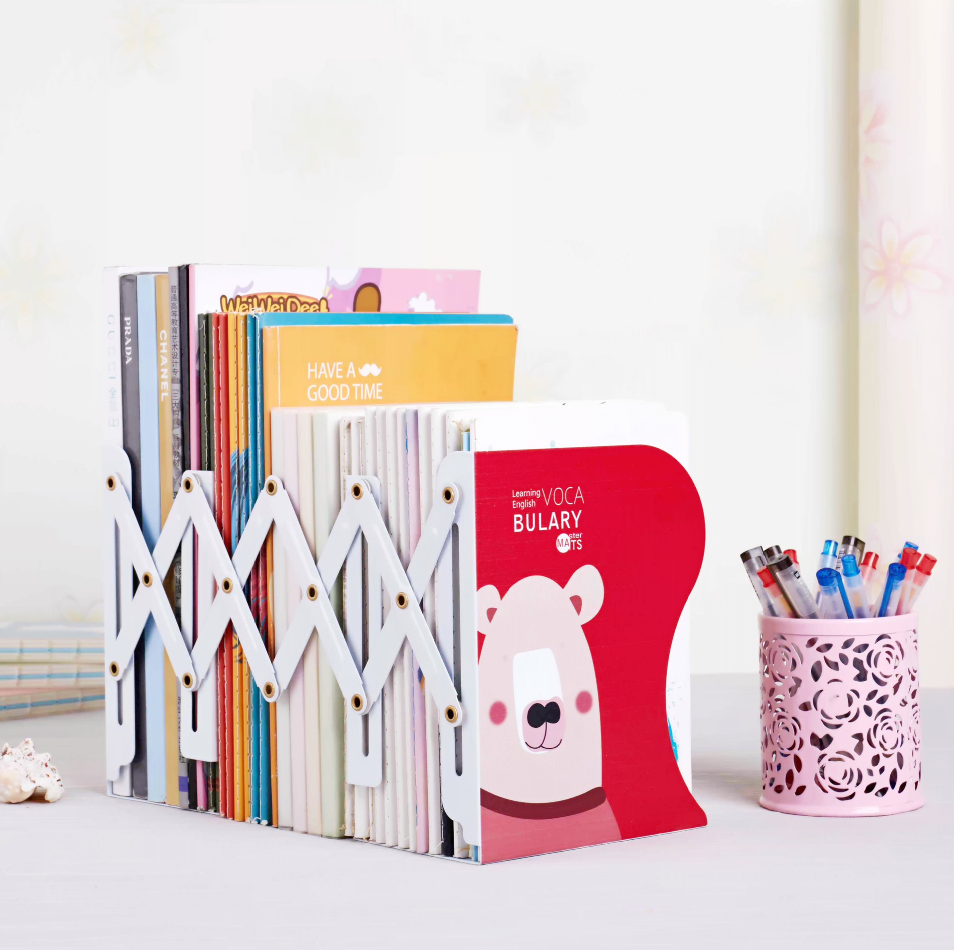 包邮可伸缩书夹书靠书立 创意多功能办公学生用书架折叠夹书立铁