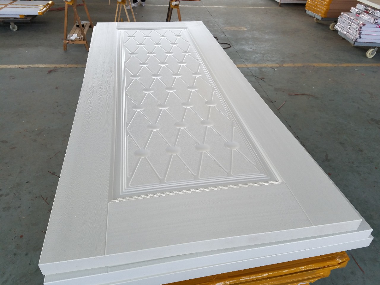 pvc门,室内门原木烤漆门烤漆家装套装门 平板雕花实木复合烤