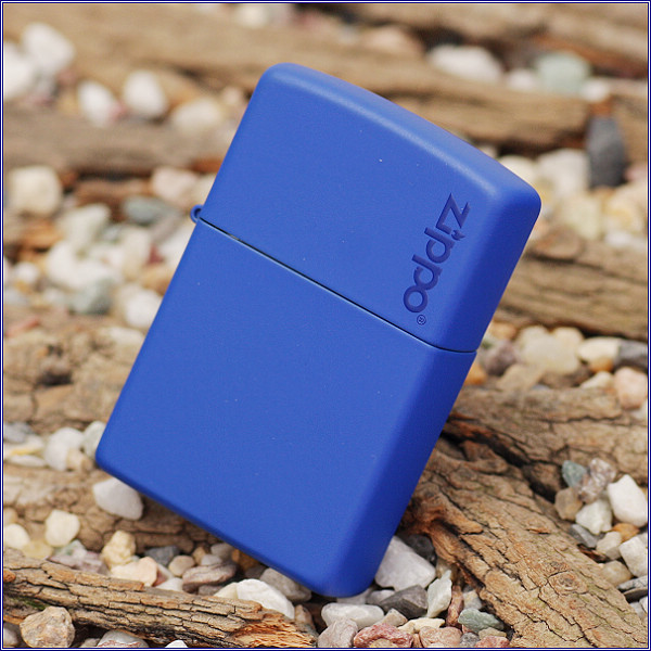 正品zippo防风打火机蓝色哑漆商标 229zl(带防伪)