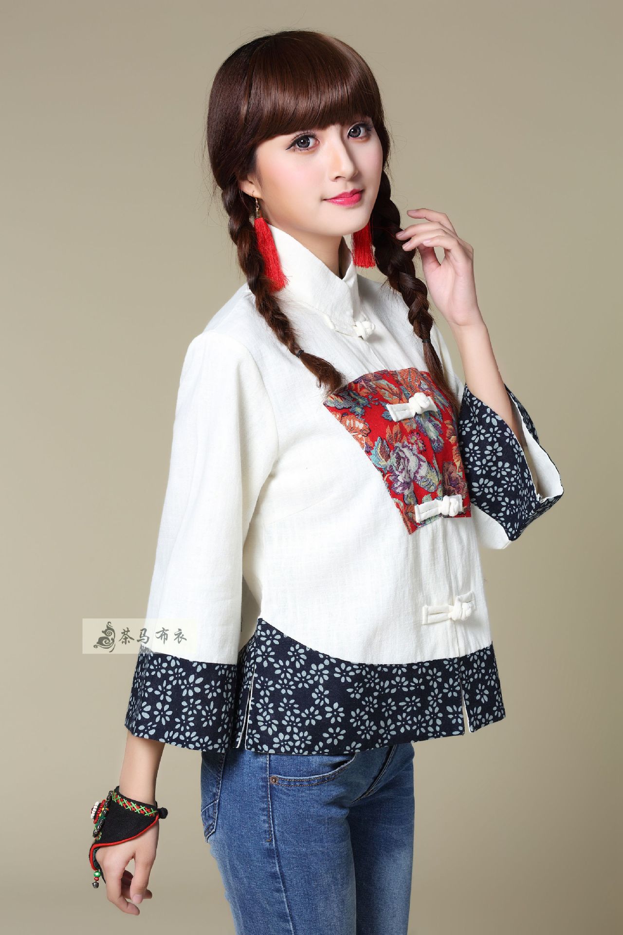 春秋季民族风棉麻女装修身单排扣唐装服装九分袖宽松短款上衣外套