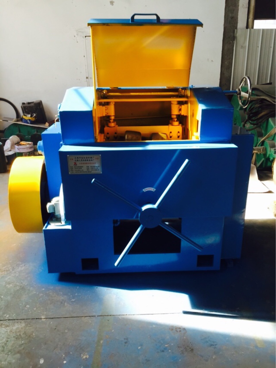 三辊滚光矫直机精密管矫直机三辊矫直机三辊校直机