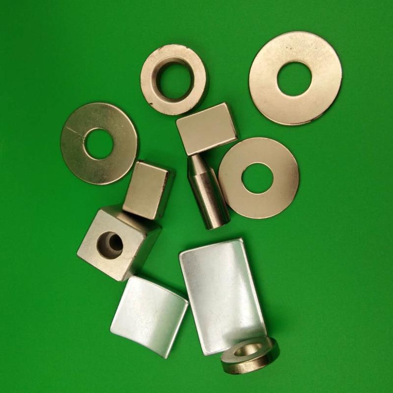 稀土永磁 钕铁硼强磁 磁铁 强磁吸铁石 磁钢 超薄圆形50*2