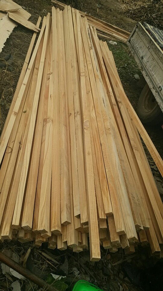 30*40管道通风木条 松木木方条 防腐垫木块厂家常年大量供