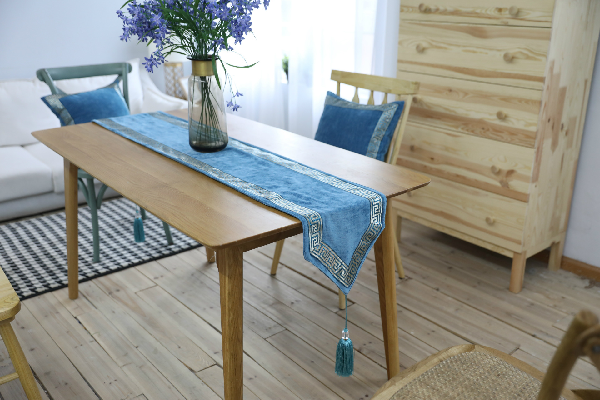 桌旗 美式电视柜茶几布百搭 新款蓝色绒布北欧式桌旗纯色中式长条布艺