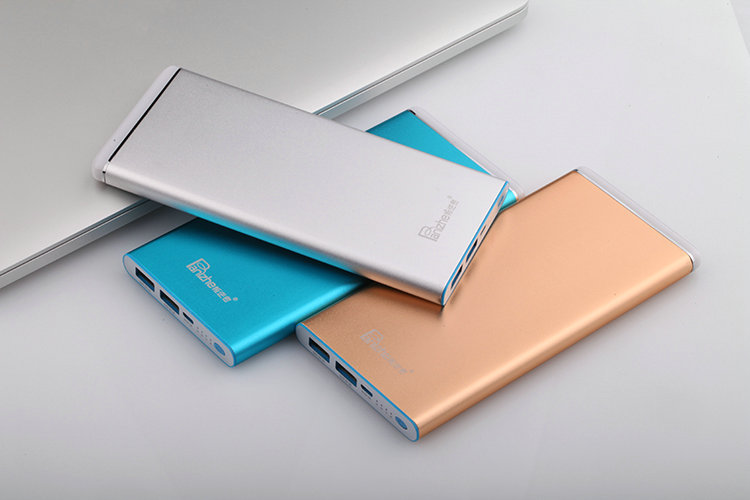 叛逆者d808智能聚合物移动电源 手机通用充电宝大毫安充电宝